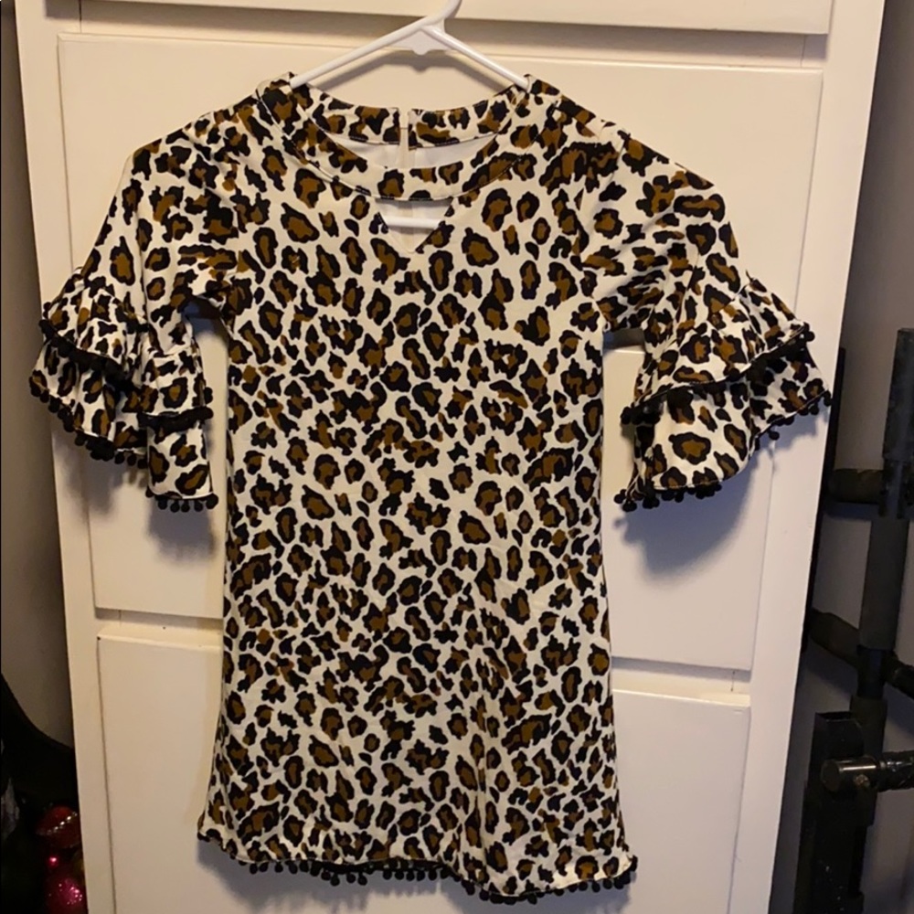 Cheetah print 5-7 year age